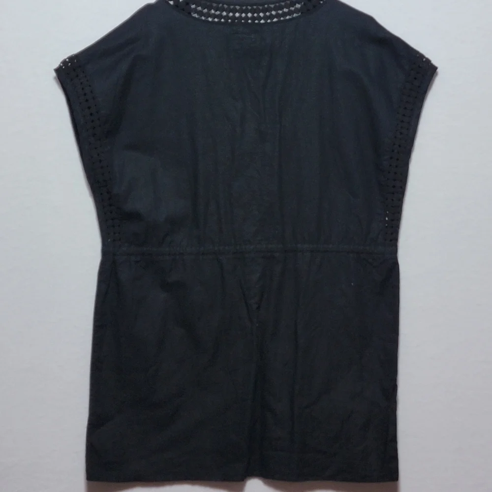 J. Crew Black V-Neck Women's Linen Swimsuit Cover-Up Top SIZE M. #770‎